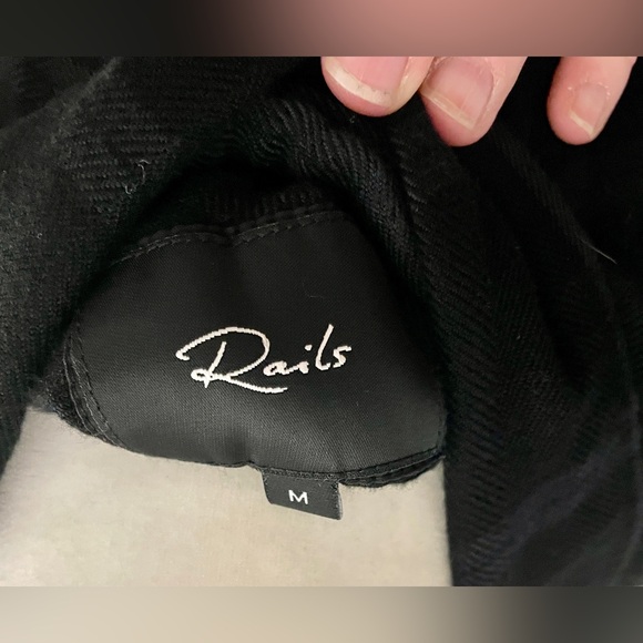 Rails Size Medium Hunter Obsidian Button Down Shirt - Picture 4 of 7